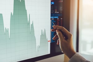 financial-analysis-data-graph-on-computer-screen-2026-03-16-03-25-47-utc